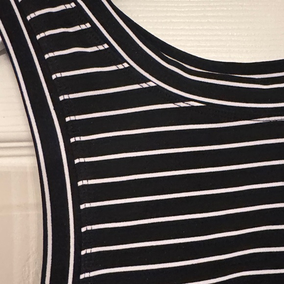 Black and White Striped Tank Top medium/large - Picture 2 of 4
